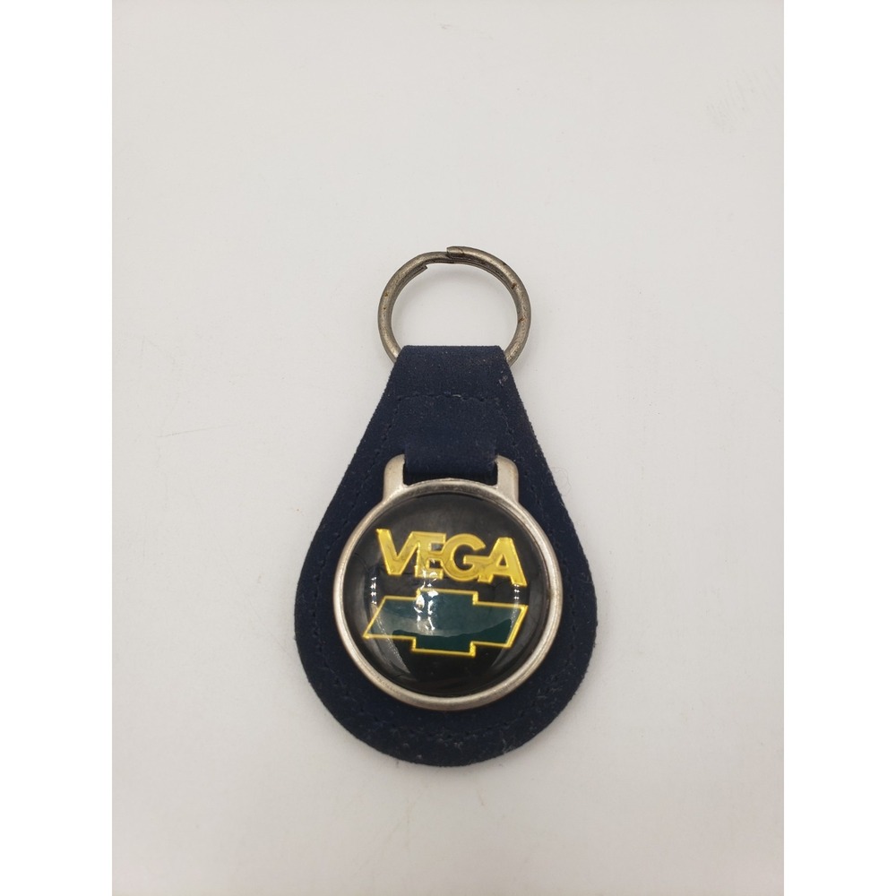 Vtg Chevrolet Vega Leather Keychain Key Fob Dark Blue Suede Teardrop Medallion
